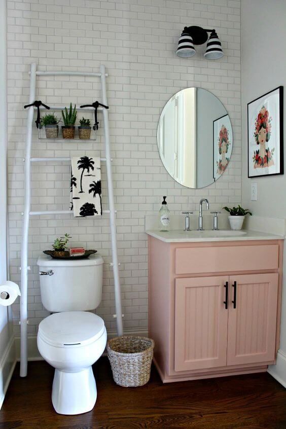 Tự trang trí nhà vệ sinh:
Tự trang trí nhà vệ sinh sẽ làm cho căn phòng của bạn trở nên độc đáo và cá tính. Cùng đến một số ý tưởng trang trí đơn giản nhưng rất hiệu quả để biến căn phòng nhà vệ sinh của mình thành một nơi đáng sống. Xem ngay hình ảnh để được trải nghiệm sự sáng tạo trong trang trí.